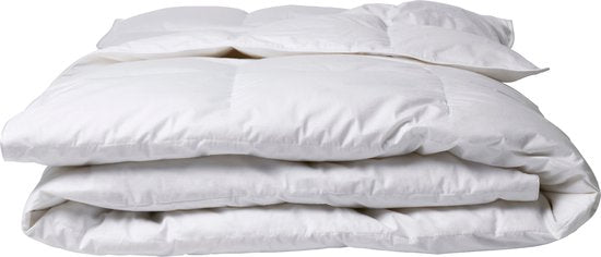 HOME by TEMPUR® Bettdecke - Daunendecke - 260 x 240 cm - Sommerbett - leichte Bettdecke - waschbar