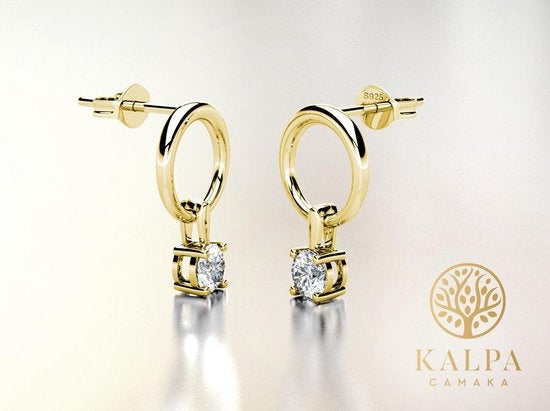 Yolora Damen Ohrringe mit Kalpa Camaka Kristallen - Farbe Gold - 18K Gelbgold vergoldet - Damen Ohrringe Gold - Ohrstecker - Schmuck - Luxus Geschenkbox - Geschenkbox - Exklusive Geschenkbox - Schöne Geschenkverpackung