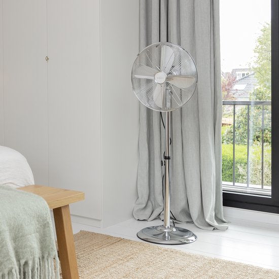 Standventilator 40 cm - Metallgehäuse - 3 Geschwindigkeiten - 85° Oszillation - Tristar VE-5951