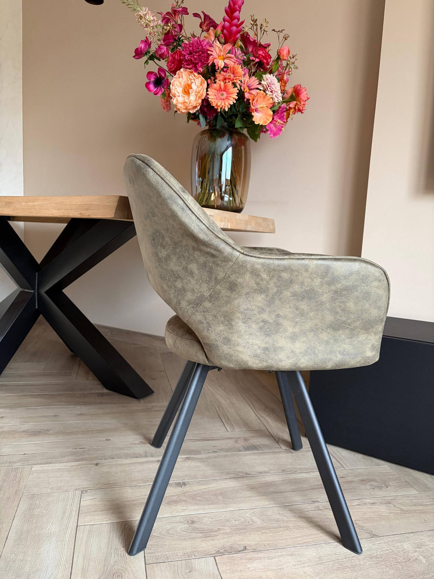 Furniture31 Tenno Esstisch-Drehstühle 2er-Set - Mikrofaser - 55 x 45 x 88 cm - 360° drehbar
