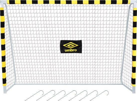 Umbro - Fußballtor groß - Metall - 300 x 200 x 90cm - schwarz/gelb