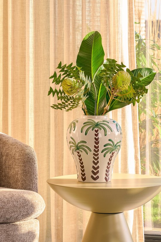 Mica Decorations Celise – Beistelltisch mit großzügiger Tischplatte für den Innenbereich – Couchtisch mit robuster und stabiler Konstruktion – Nachttisch in einer für das Wohnzimmer geeigneten Größe – H 44 x Ø 59 cm – Beige