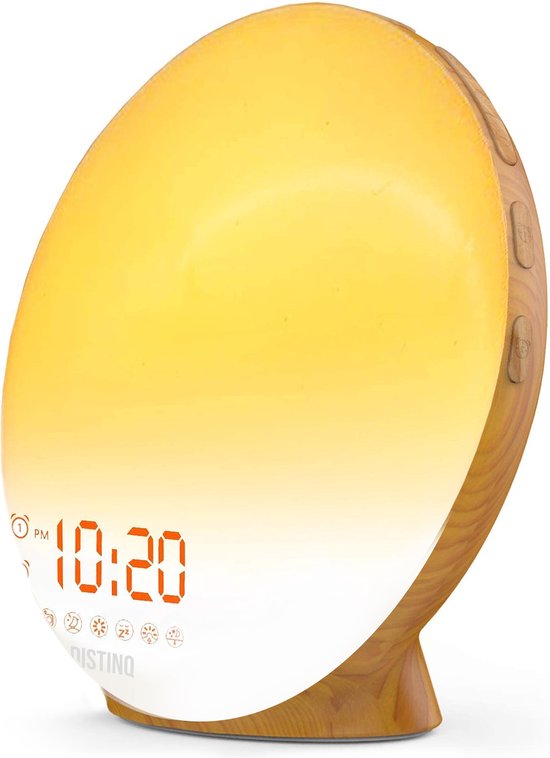 DistinQ Wake-Up Light - Radiowecker mit zweifacher Weckzeit - Einschlafhilfe mit USB-Anschluss - Holzfarbe