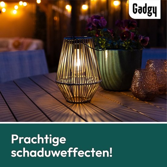 Gadgy Solar-Gartenleuchte Rattan Beige - Solar-Gartenleuchte - Solar-Tischleuchte mit USB-Anschluss - Außenleuchte Gartenstatue - Gartenlaterne mit Tag/Nacht-Sensor - Beleuchtung für draußen - Laterne Garten