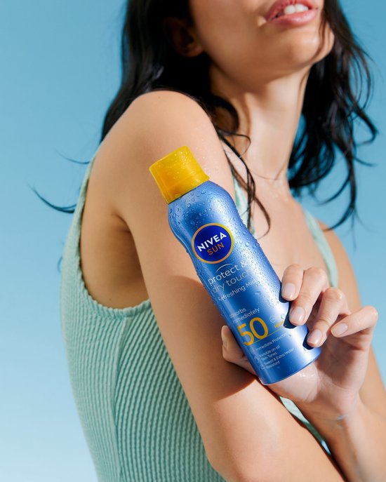 NIVEA SUN Protect & Dry Touch Sonnenspray – LSF 50 – Sport-Sonnenspray – wasserfest – UVA/UVB – 200 ml