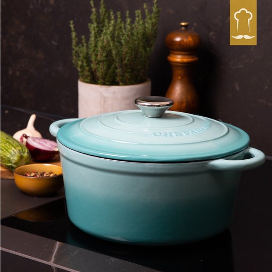 Chefarone Gusseisenpfanne 4,7 l – PFAS-frei – Bratpfanne inklusive Deckel – Für alle Herdarten geeignet – Blau emailliert