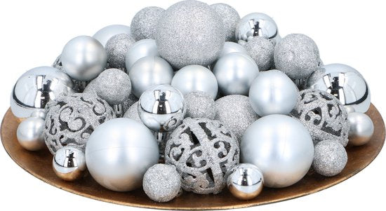 Giftsome Silbernes Weihnachtskugeln-Set – 101 Weihnachtskugeln aus Kunststoff – inkl. silberner Spitze – Weihnachtsdekoration – 3/4/6 cm