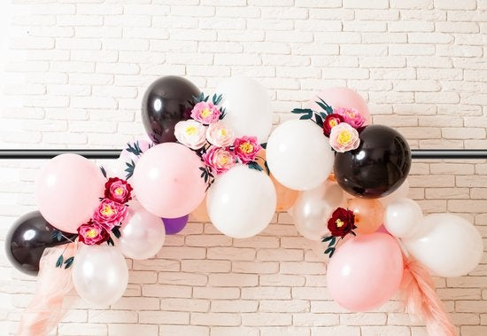 Arti Casa Tischstange - Dekorationsrahmen - mit Klemmen - für Blumen, Ballons, Lichter und Pflanzen - Hochzeitsbogen - Metall - Schwarz