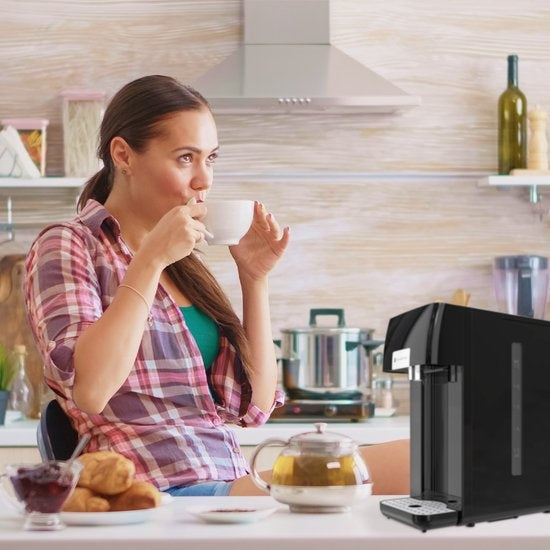 KitchenBrothers Heißwasserspender - 100grad - 250 ml - 2.5L - Schwarz