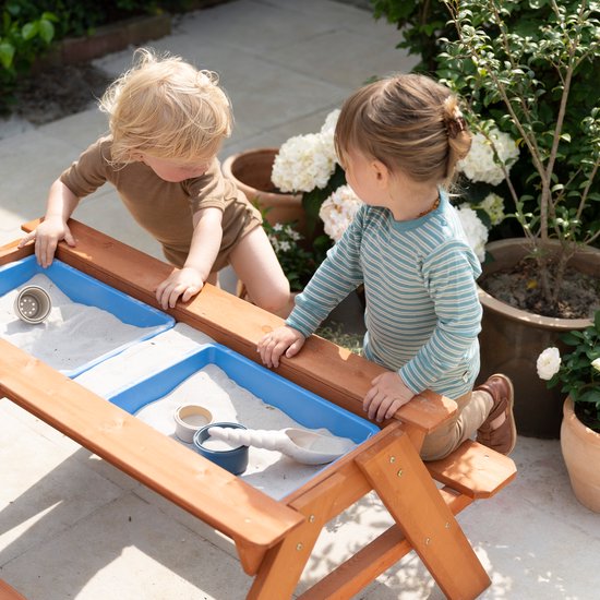Sunny Dave Zand & Water Picknicktisch in Braun für Kinder – Multifunktionaler Picknicktisch mit 2 herausnehmbaren Kunststoffbehältern – FSC-zertifiziertes Holz
