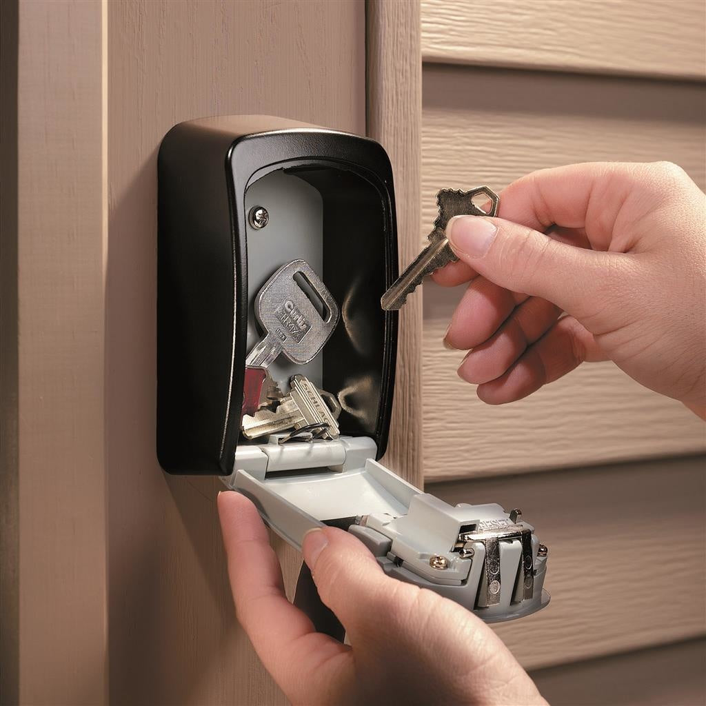 MasterLock Schlüsseltresor - mit Zahlenschloss - Wandmodell - 146x105x51mm