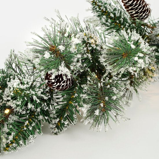 Black Box Trees Vandans Girlande mit LED-Beleuchtung - L270 cm - Grün gefrostet