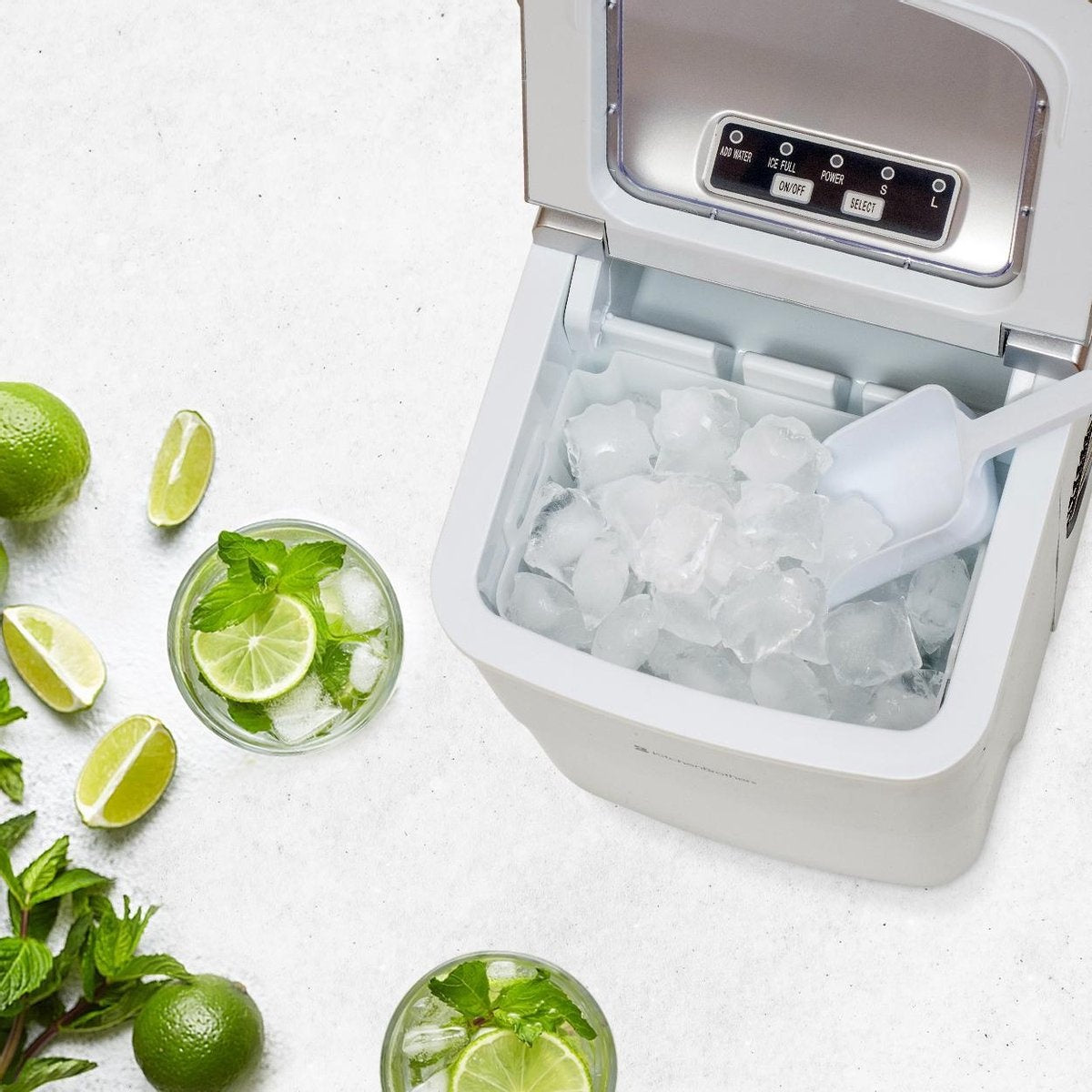 KitchenBrothers - Eiswürfelmaschine - 2 Liter - 6-8 Min. - 12kg/24h - mit Eisportionierer - Silber