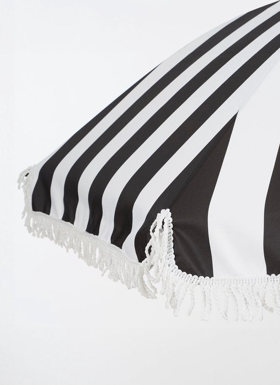 In The Mood Collection Osborn Sonnenschirm - H238 x Ø220 cm - Schwarz, Weiß