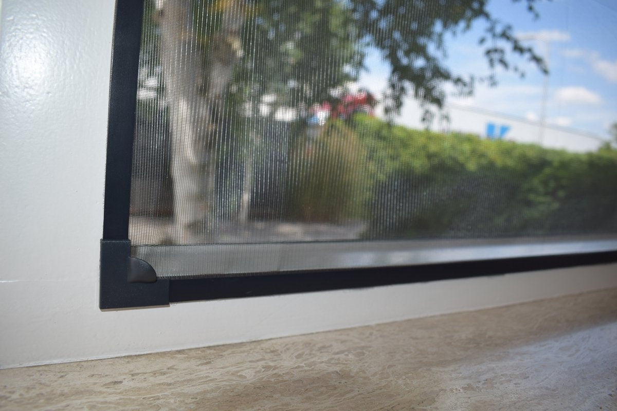 O'DADDYÂ¬Ã† Moskitonetz - Fenstergitter magnetisch rund - Maschengitter - 130 x 150 cm - Fliegengitter nach Maß - Gitter mit weißem Rand schwarze Maschen