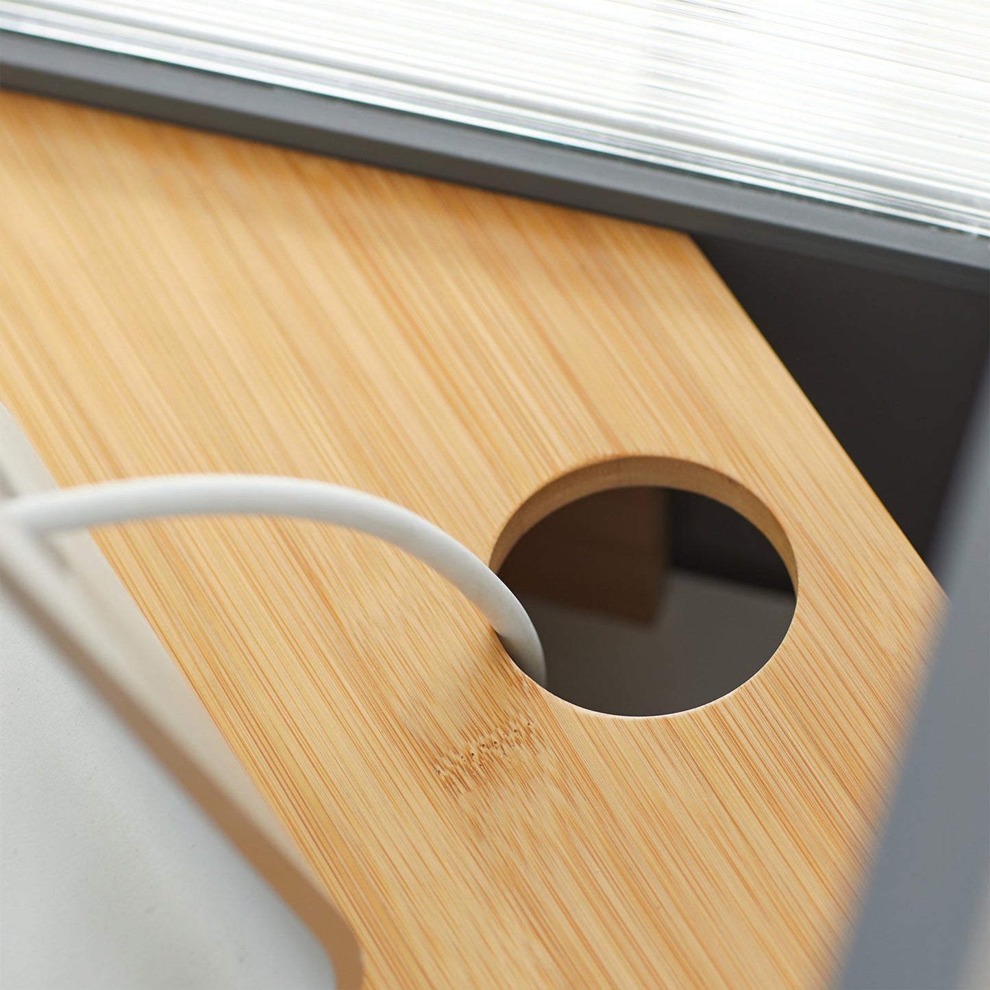 SoBuy BBF09-N Bambus-Monitorständer Dreieck - 58x32x12 cm - Naturholzfarbe