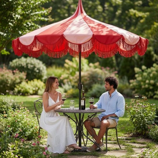 Mica Decorations Kim – Gestreifter Sonnenschirm mit Tragetasche – Stabsonnenschirm 238 x Ø 235 cm – Garten- oder Balkonsonnenschirm – Polyester, Stahl – Rot