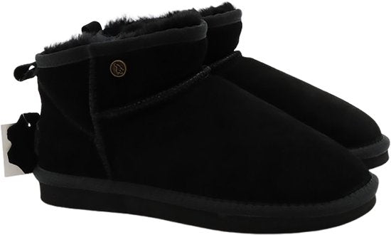 Alpacas Footwear - Damen - Kurze Stiefel aus echtem Wildleder - Gefüttert mit 100% weicher Lammwolle - Schwarz - 38