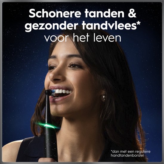 Oral-B iO 10 Elektrische Zahnbürste – Schwarz – inklusive Reise-Ladetasche und Aufbewahrungshalter für Bürstenköpfe