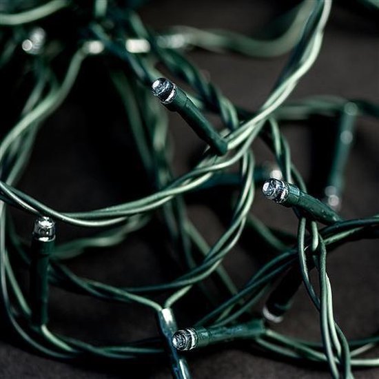 ChristmasXL Weihnachtsbaumbeleuchtung - 80 LED-Lichter - 6 m - für Bäume bis zu 100 cm - Warmweißes Licht