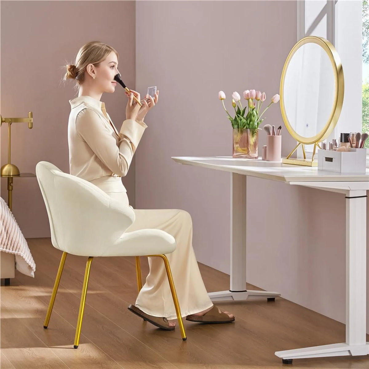 Yaheetech Esszimmerstuhl in Muschelform – gepolstert mit Metallbeinen – 56 x 57 x 78 cm – Beige