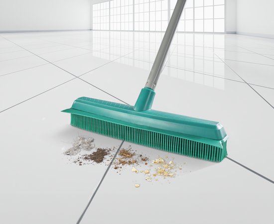 Leifheit Classic Suprabezem – Gummibesen mit Teleskopstiel – Stiellänge 80–140 cm – Kehrbreite 35 cm