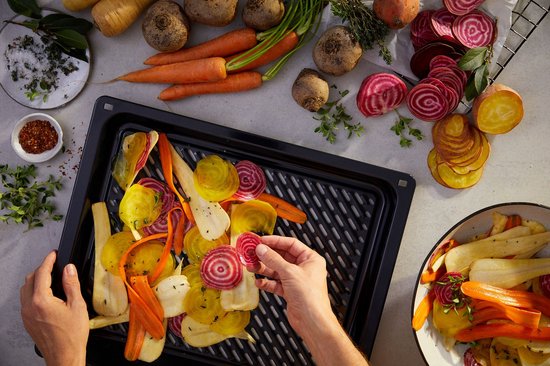 Siemens HZ629070 - Air Fry & Grillplatte - für Siemens iQ700/iQ500/iQ300 Backöfen - spülmaschinengeeignet
