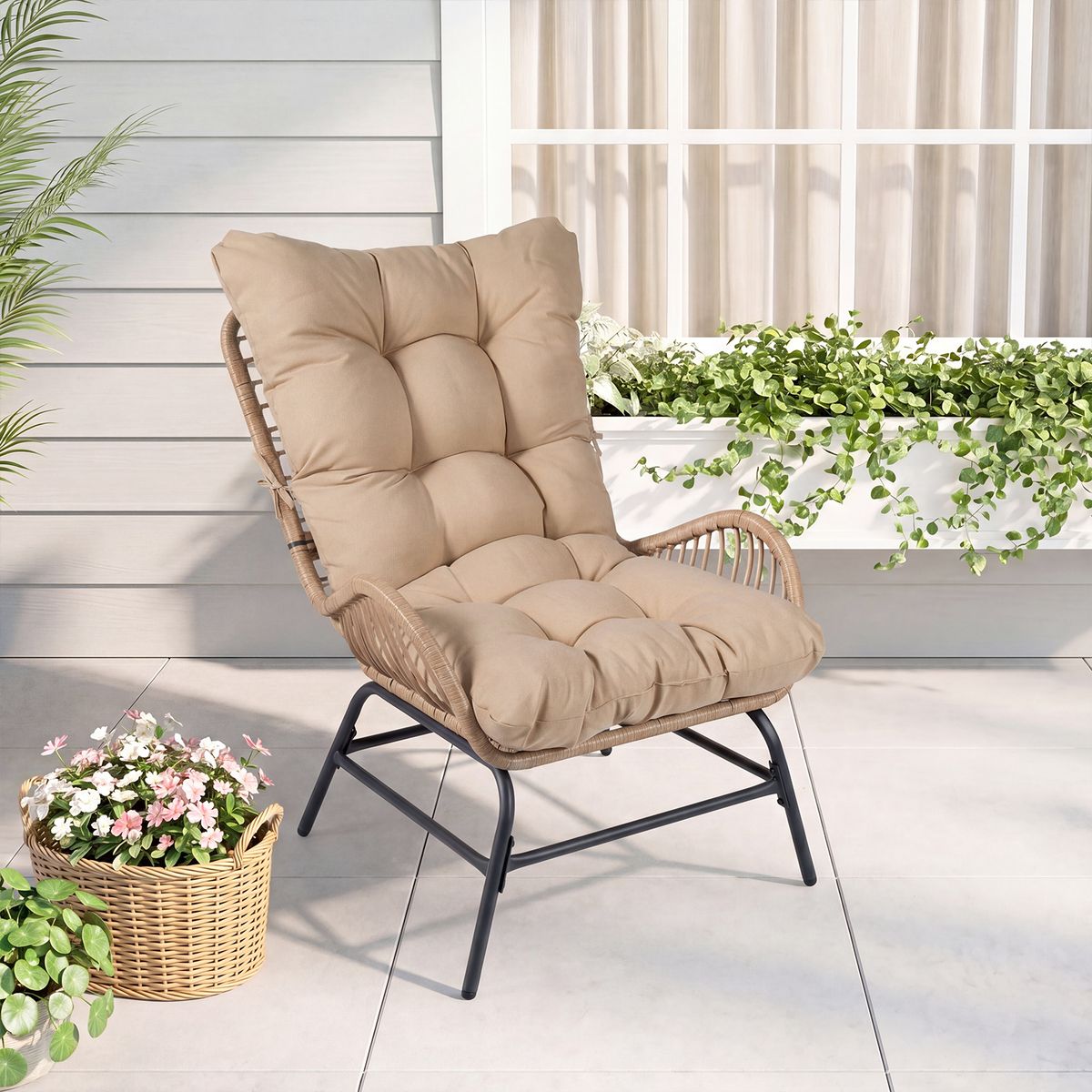 Coast Rotan Gartenstuhl – ergonomisches Design – inklusive dickem Kissen – beige – 1 Stück