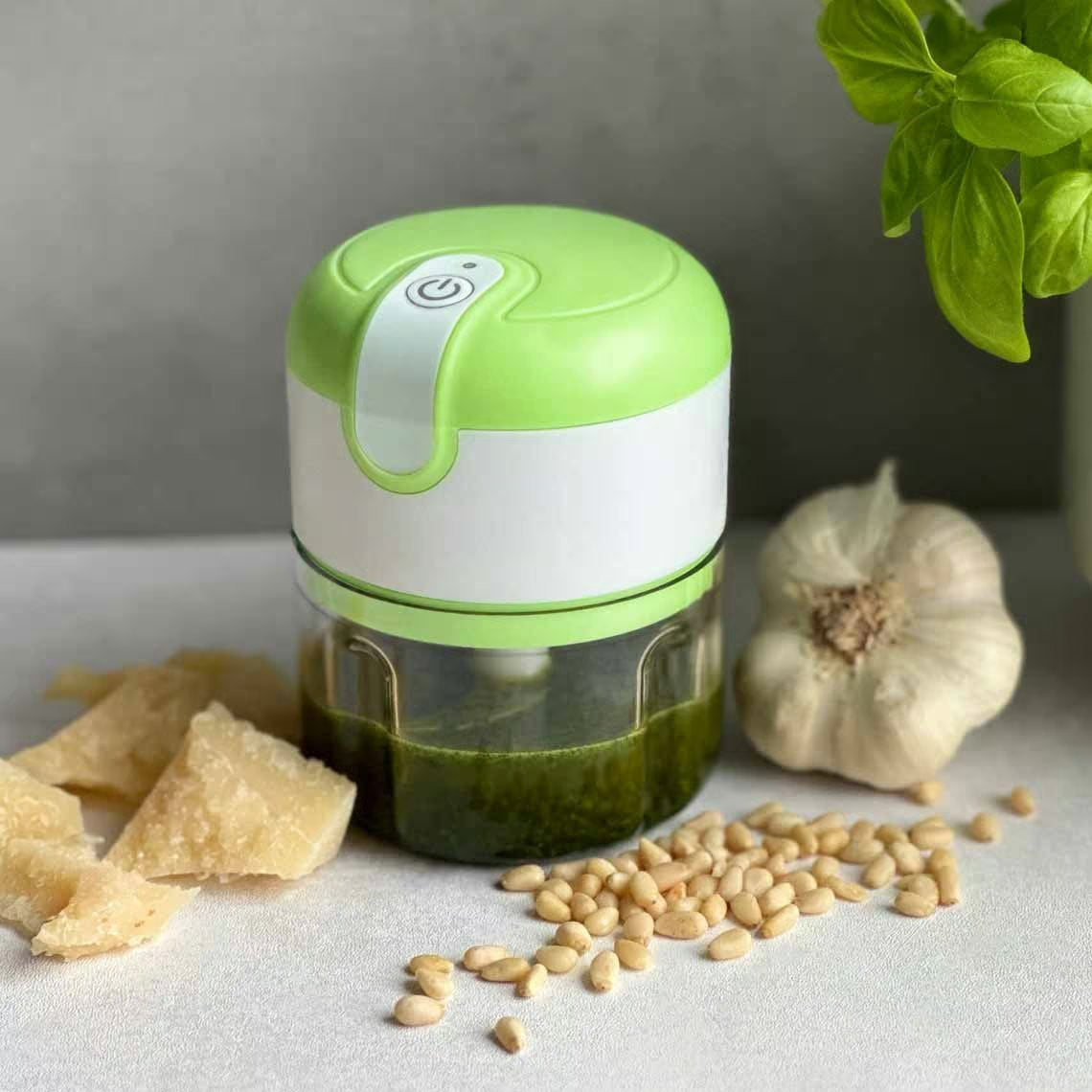 Livington 3 Seconds Chopper – Kompaktes Design – Leistungsstarke Edelstahlmesser – Über USB aufladbar – Einfache Einhandbedienung