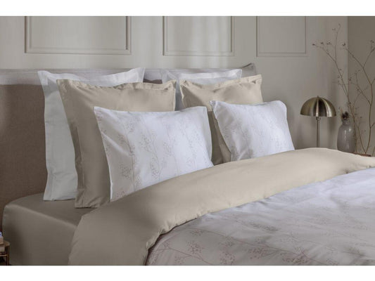 Emma Kissenbezug aus Satin – Wendbares Design – Größe 50 x 70 – Beige mit Blumen- und Baummotiv