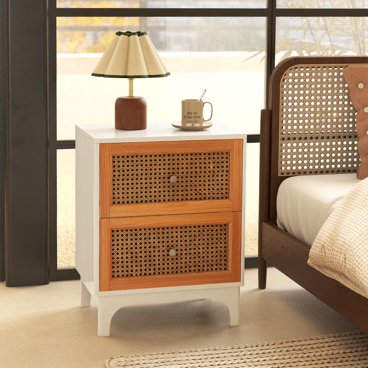 Coast Rattan Nachttisch Boho Weiß & Braun 46x33x59,5 cm mit 2 handgeflochtenen Schubladen
