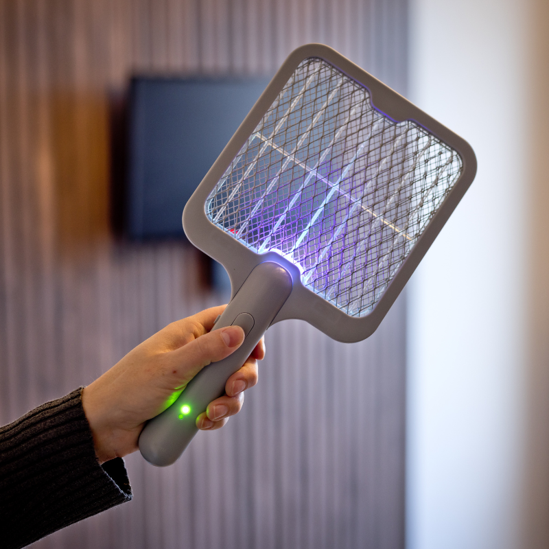 QLT 2-in-1 Mückenfänger-Lampe - Effektive Insektenbekämpfung